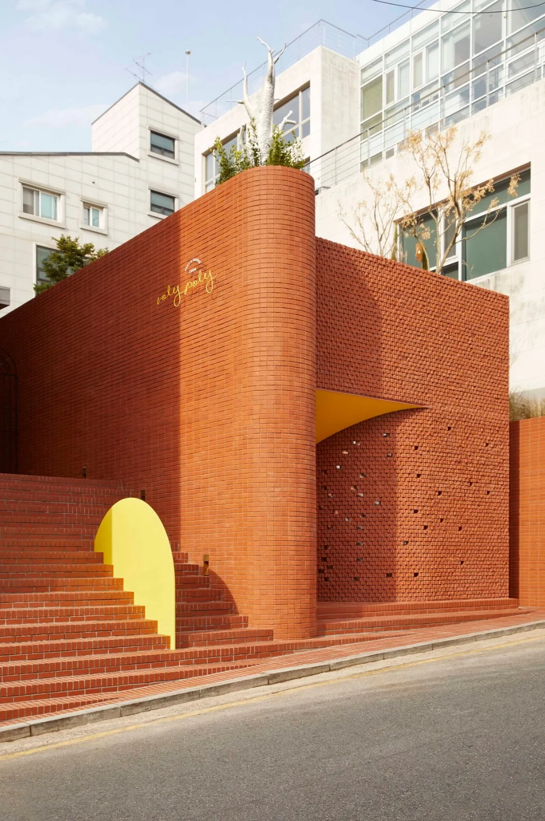 BIM Architecture | Roly Poly Creative Restaurant, Korea/studioVASE
