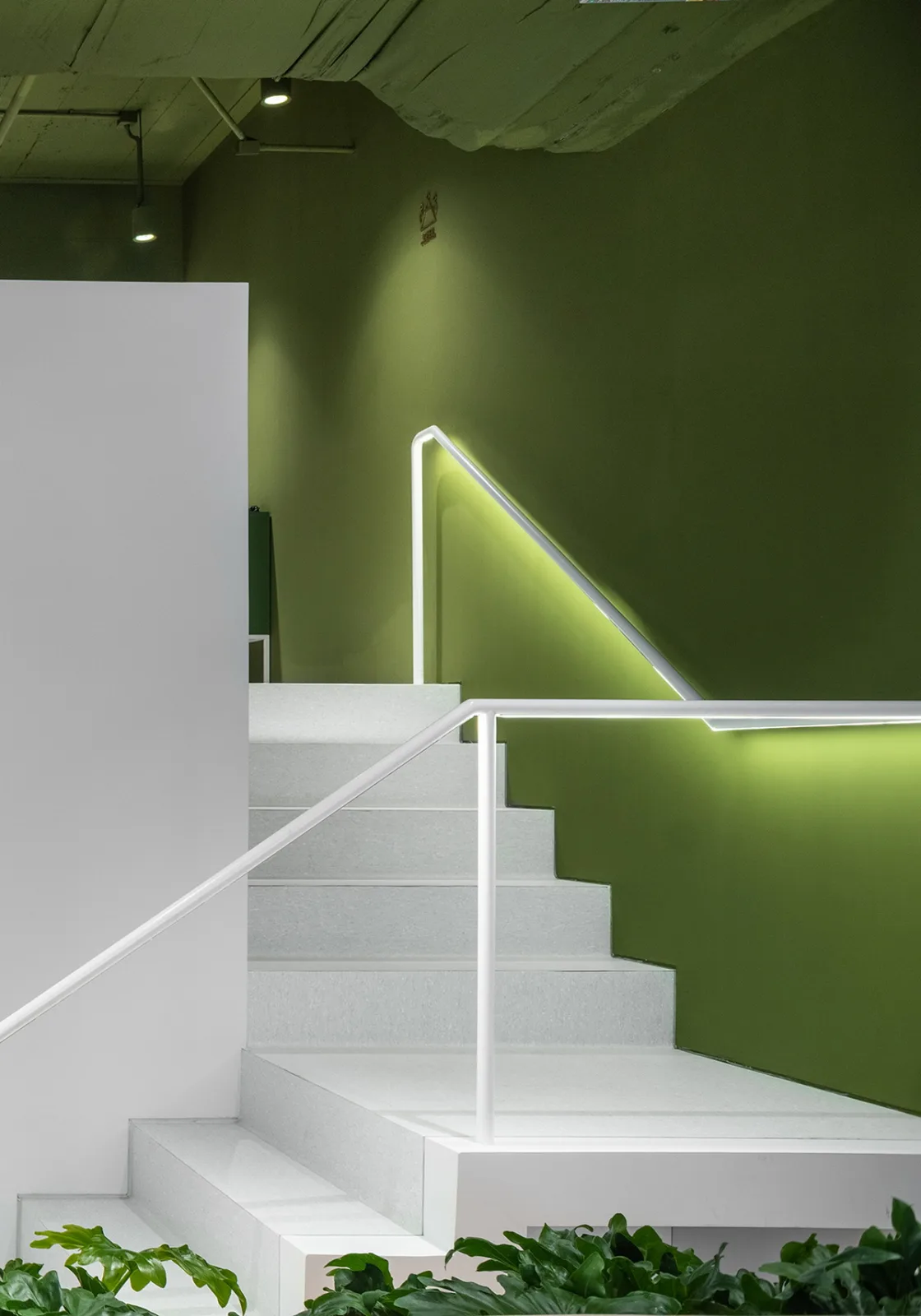 BIM Architecture | Between Breathing and Breathing: A Comprehensive Practice of Metabolic Design Concept/QUCESS Clear Stone Design