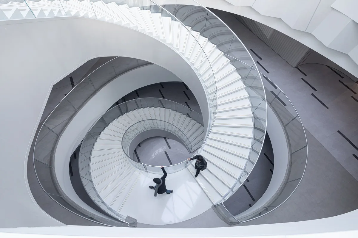 BIM Architecture | Shanghai Hongqiao's First Contemporary Art Museum: A 'Wing' Emerging from the Square Urban Texture / San Yi Design