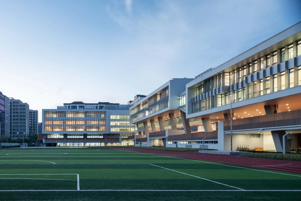 BIM Architecture | East China Normal University Second Affiliated Middle School Qiantan School and Ice Factory Tianqiantan Kindergarten/Zhizheng Architecture Studio+Dazheng Architecture Firm