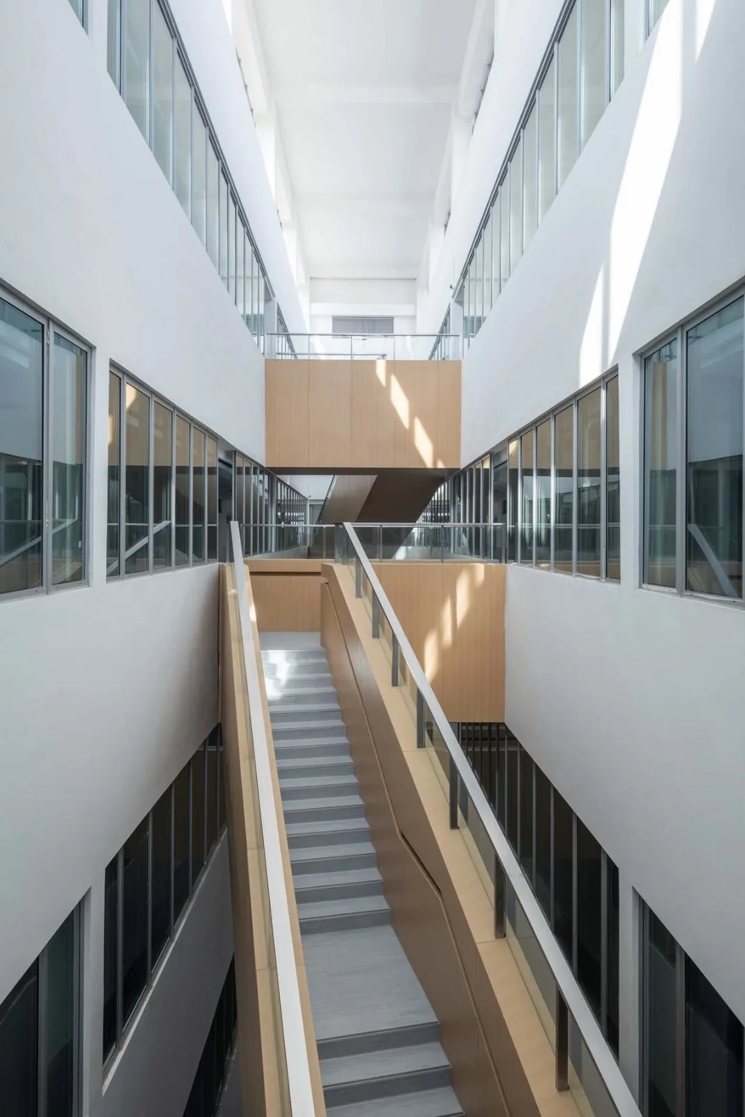 BIM Architecture | East China Normal University Second Affiliated Middle School Qiantan School and Ice Factory Tianqiantan Kindergarten/Zhizheng Architecture Studio+Dazheng Architecture Firm