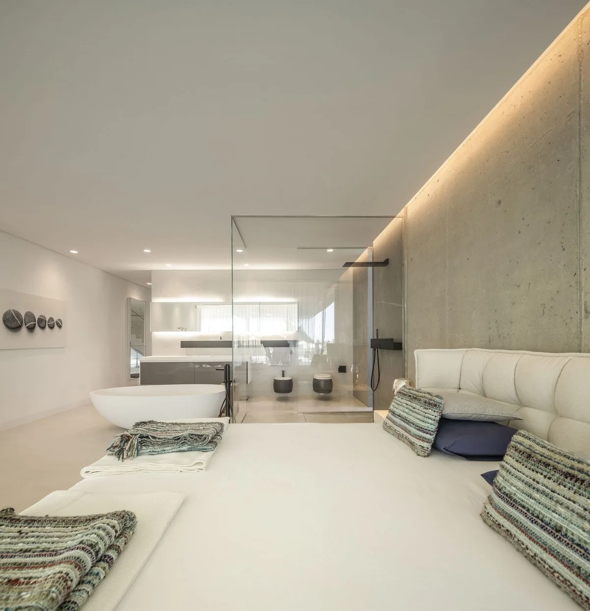 BIM Architecture | Dorfler Residential in Portugal, Bold and Elegant Curves/Vitor Vilhena Arquitectura