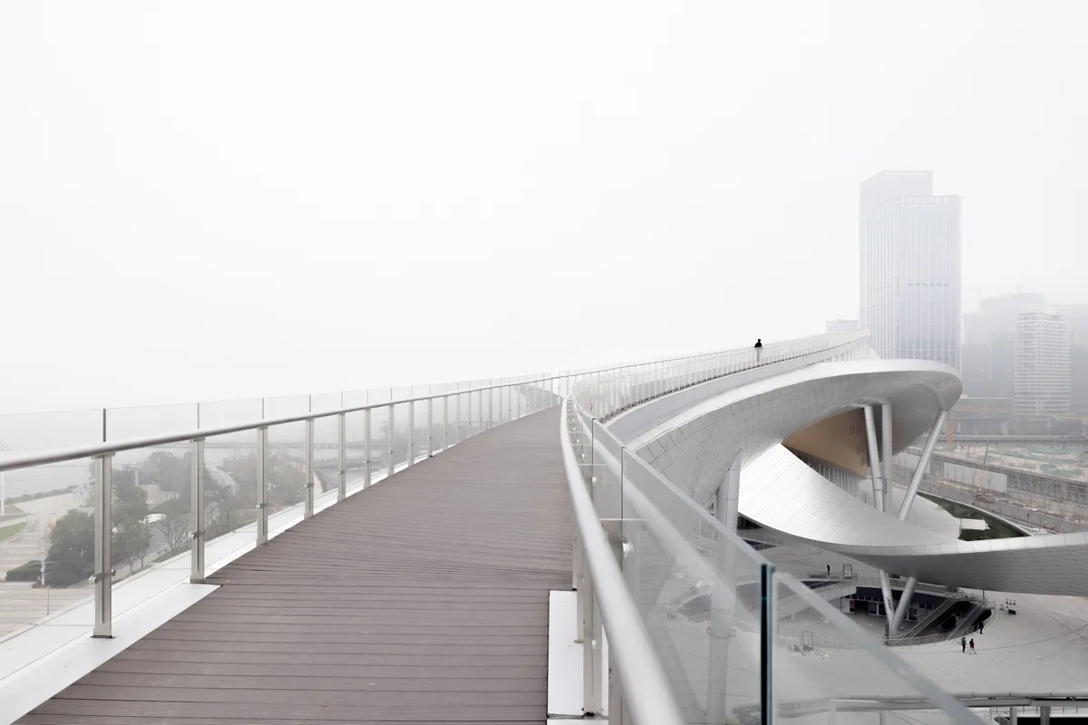 BIM Architecture | Suzhou Bay Grand Theater: 'ribbon' on the bank of Taihu Lake / Christian de Bouzanbach