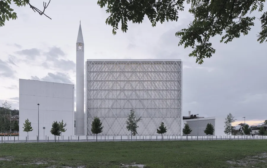 BIM Architecture | Purity and Holiness: Ljubljana Islamic Religious and Cultural Center/Bevk Perovi ć arhitekti