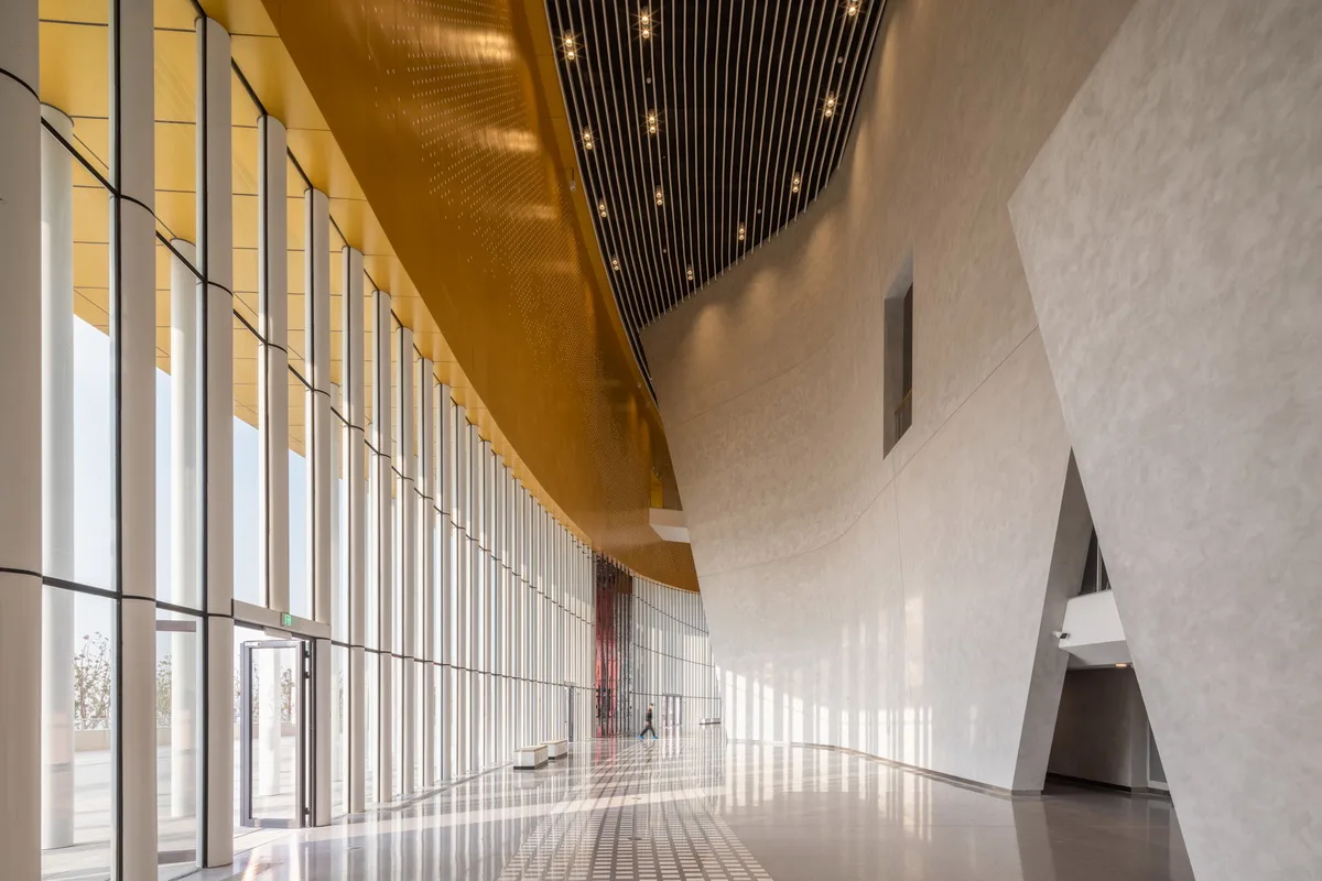 BIM Architecture | Suzhou Bay Grand Theater: 'ribbon' on the bank of Taihu Lake / Christian de Bouzanbach