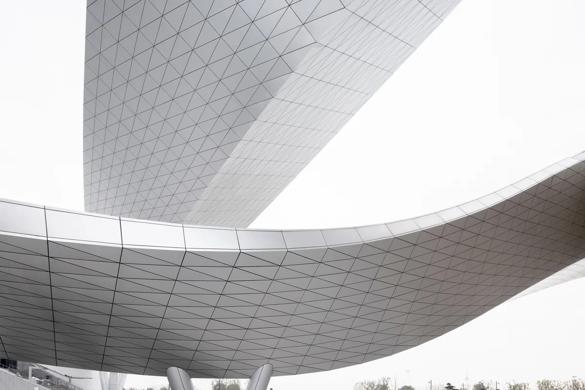 BIM Architecture | Suzhou Bay Grand Theater: 'ribbon' on the bank of Taihu Lake / Christian de Bouzanbach
