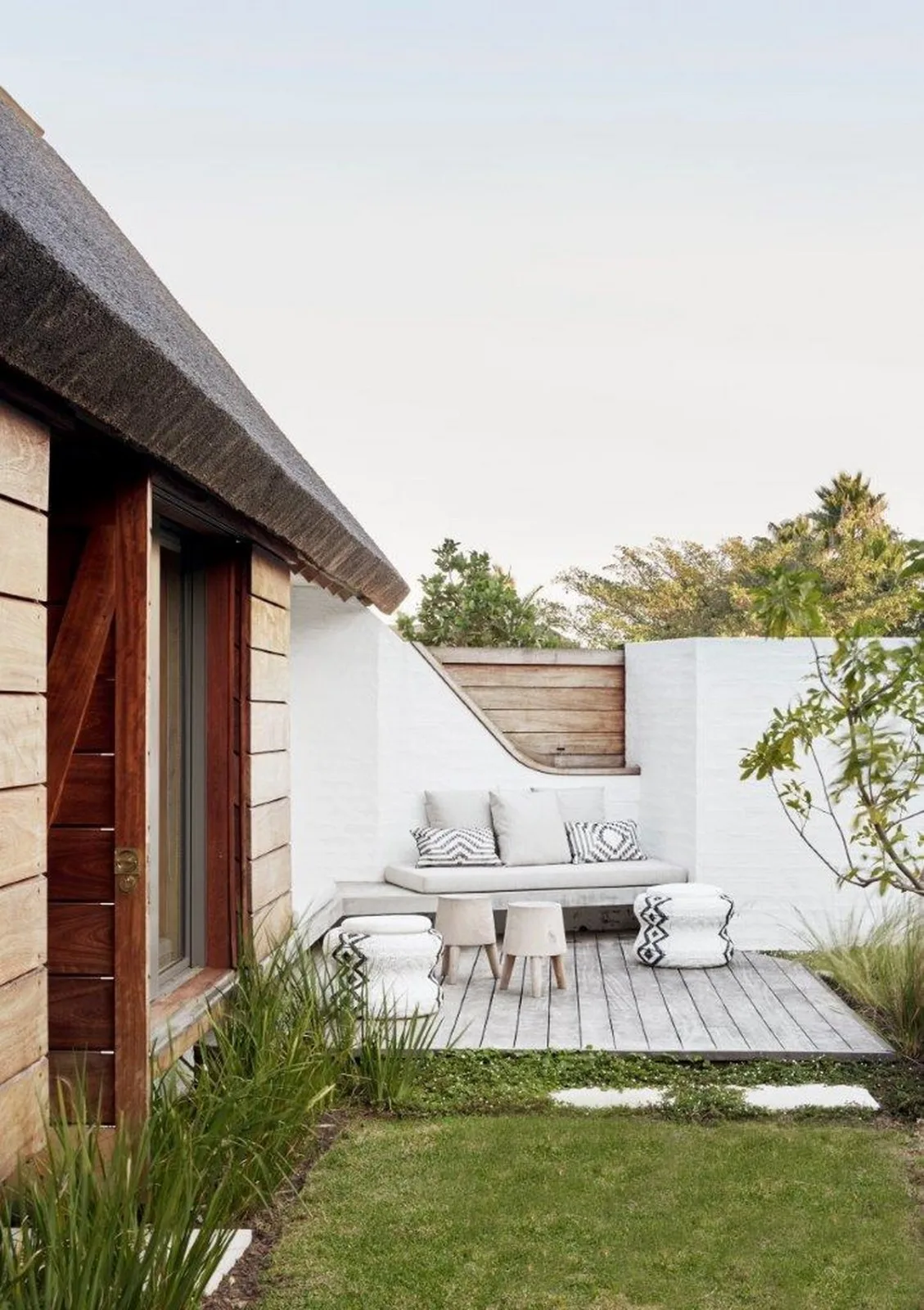 BIM Architecture | South African Rural Vacation Home, Rural Brutalism/Bert Pepler Architects