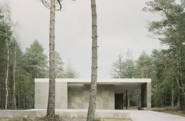 BIM Architecture: The Hidden and Serene Dutch Victims Memorial 