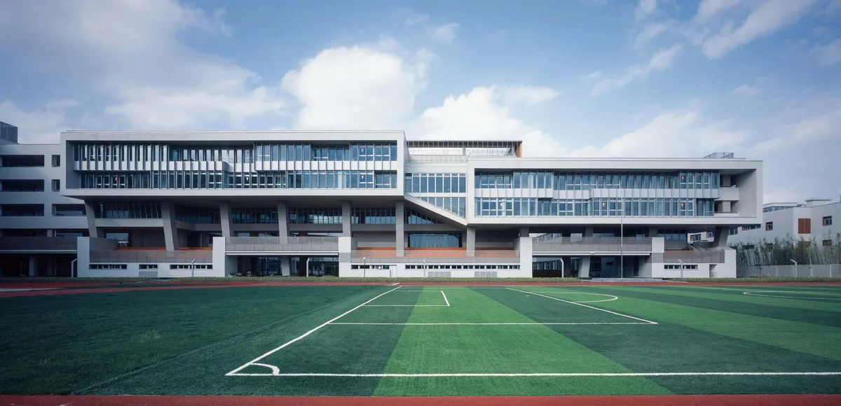 BIM Architecture | East China Normal University Second Affiliated Middle School Qiantan School and Ice Factory Tianqiantan Kindergarten/Zhizheng Architecture Studio+Dazheng Architecture Firm