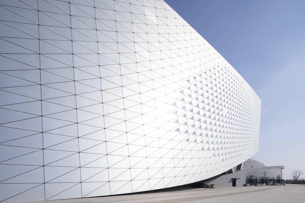 BIM Architecture | Suzhou Bay Grand Theater: 'ribbon' on the bank of Taihu Lake / Christian de Bouzanbach