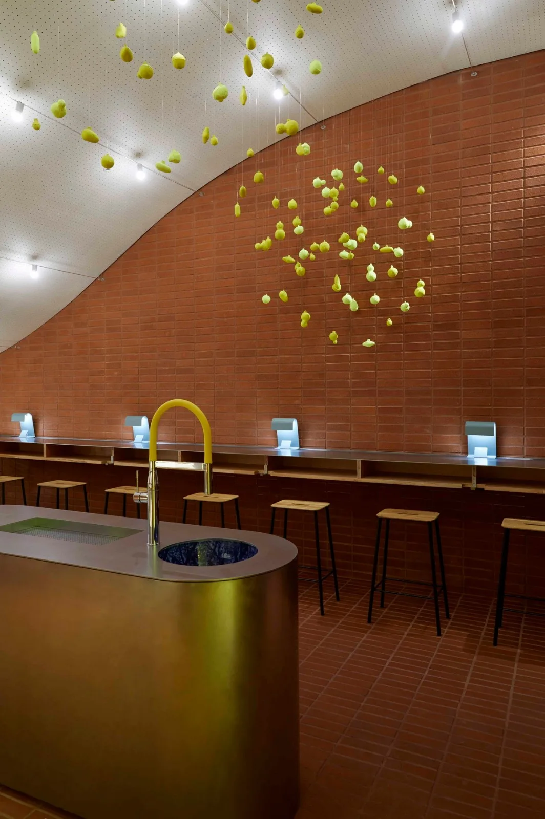 BIM Architecture | Roly Poly Creative Restaurant, Korea/studioVASE