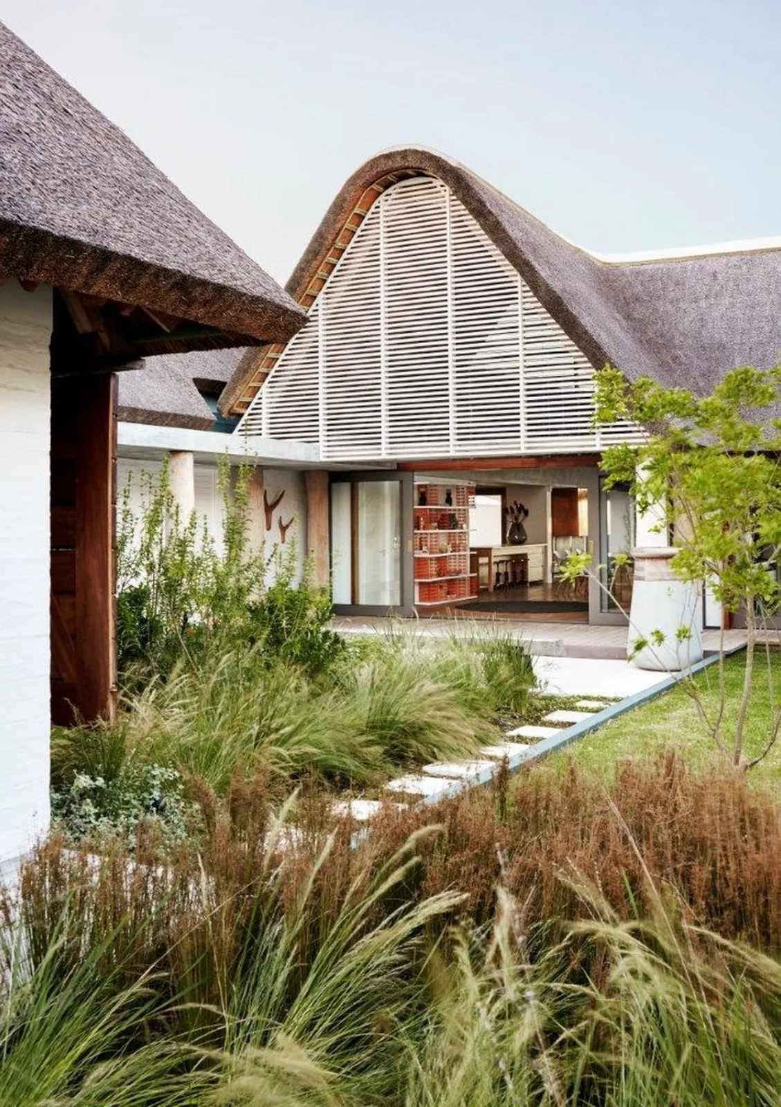 BIM Architecture | South African Rural Vacation Home, Rural Brutalism/Bert Pepler Architects