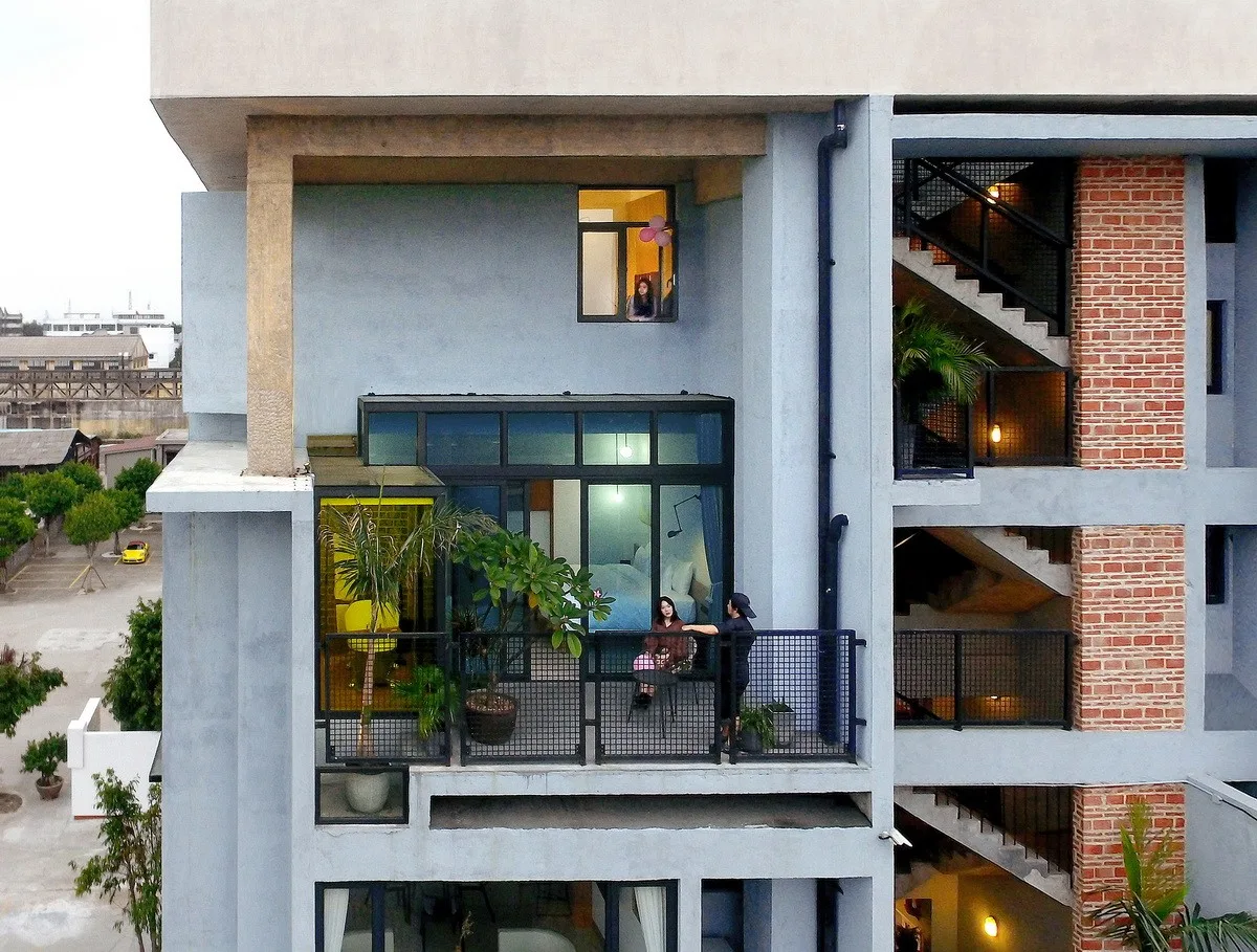 BIM Architecture | Purple Mud Twelve Doors Boundless Community/Gate Building