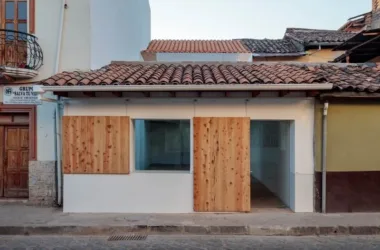 BIM Architecture: Renovating Historic Buildings with Ecuadorian Glass Restaurant Design-BIM WORLD
