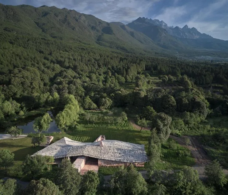 BIM Architecture | Hylla Cloud Natural Experience Center: Fuzzy Boundaries/Gad