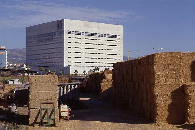 BIM Architecture | Classic Project: The Story of Light and Concrete | Granada Savings Bank Headquarters