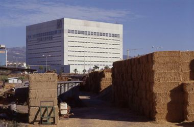BIM Architecture: The Story of Light and Concrete at Granada Savings Bank Headquarters-BIM WORLD