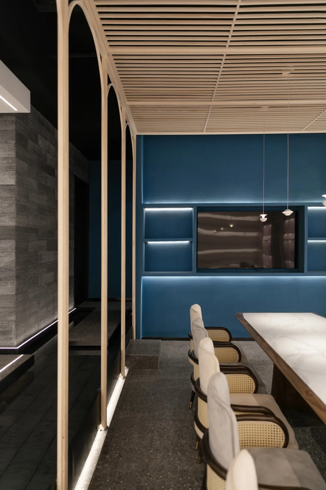 BIM Architecture | Shanghai Xuhui 'Youjian Jiutang'/DCDSAA Dianchuan Architecture Firm