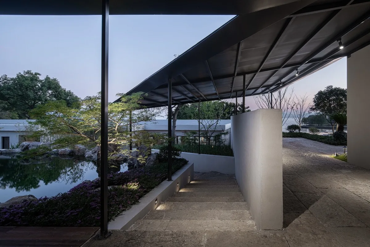 BIM Architecture | Low Habitat and Remote Living - Living through Yunshan Mountain in Suzhou the Taihu Lake Sanshan Island Reconstruction/Kekong Architecture Design Studio
