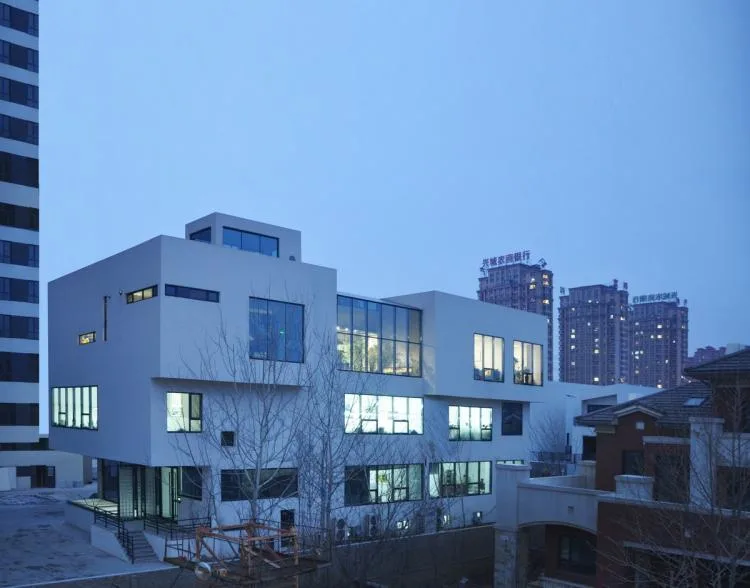 BIM architecture | Natural growth in crevices: China Huludao Delintang Industrial Building Design Practice/DJ+Architectural Design Firm