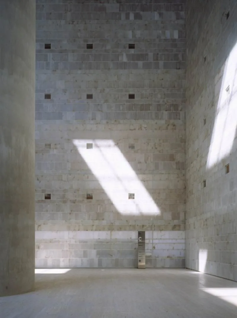 BIM Architecture | Classic Project: The Story of Light and Concrete | Granada Savings Bank Headquarters