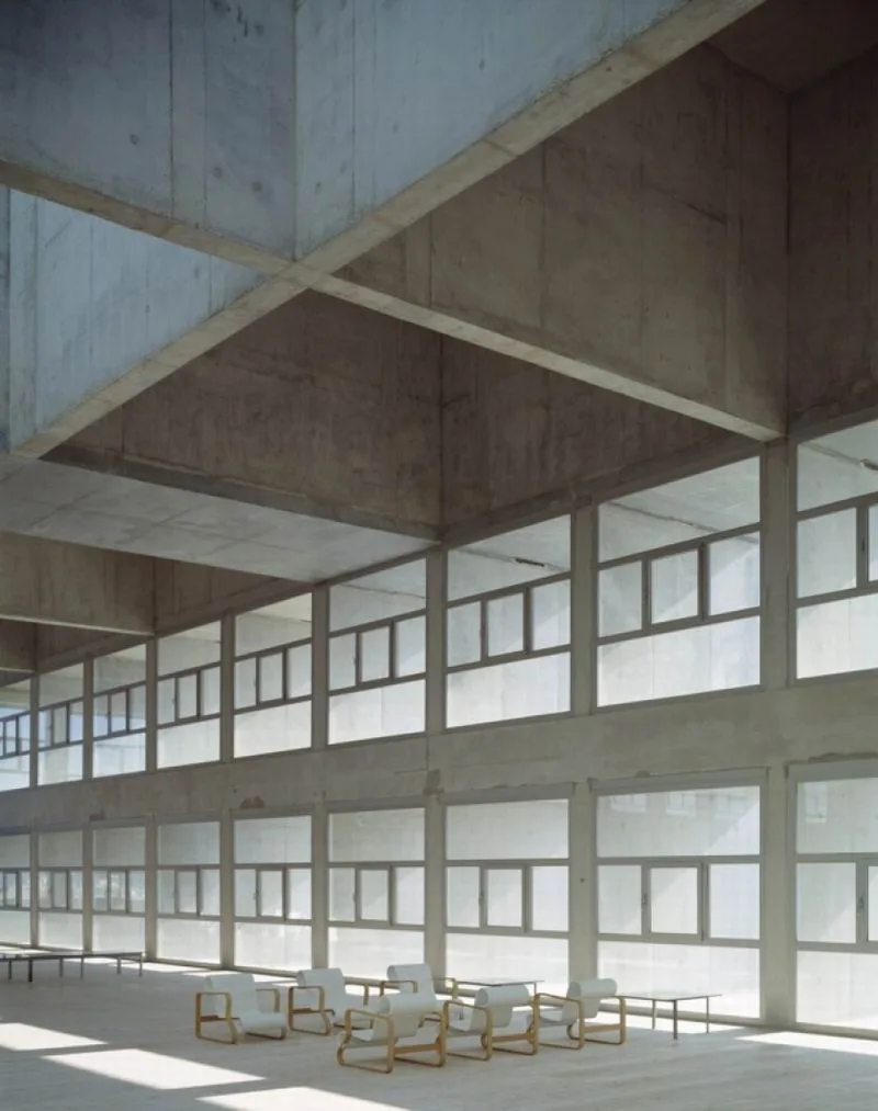 BIM Architecture | Classic Project: The Story of Light and Concrete | Granada Savings Bank Headquarters