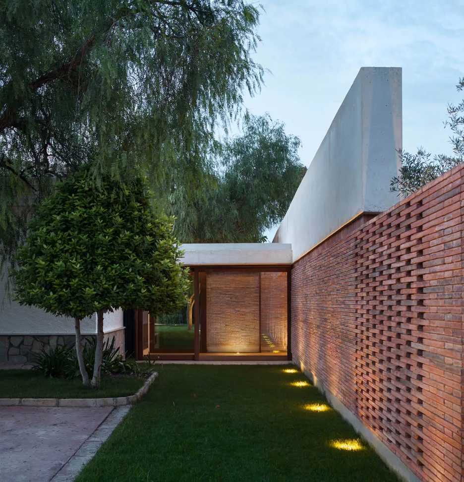 BIM Architecture | Tension of Concrete: Alicante Residential/Mesura