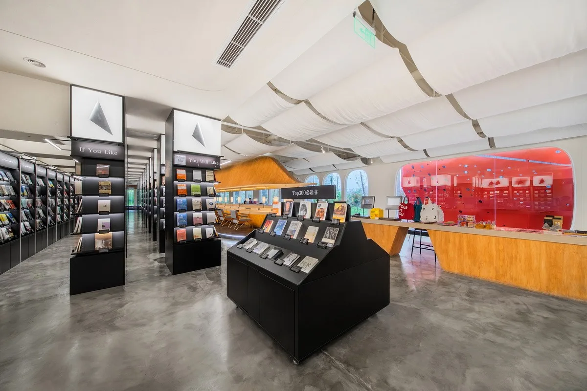 BIM Architecture | Gutenberg Xinghan Bookstore: Creating Scene Space/Untamed Architecture