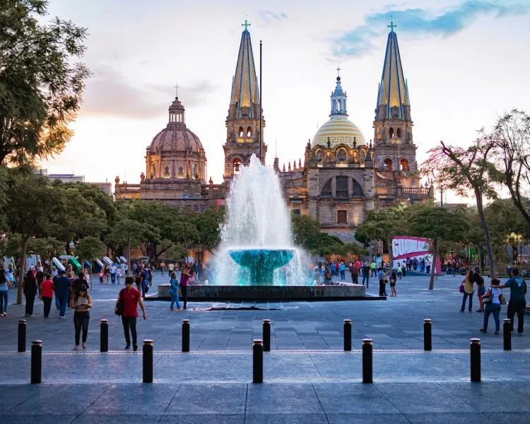 BIM Architecture | Guadalajara Airport Terminal 2: CRTKL creates a net zero transportation hub for the ancient city of Mexico