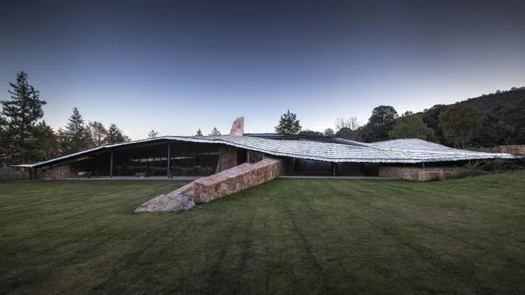 BIM Architecture | Hylla Cloud Natural Experience Center: Fuzzy Boundaries/Gad
