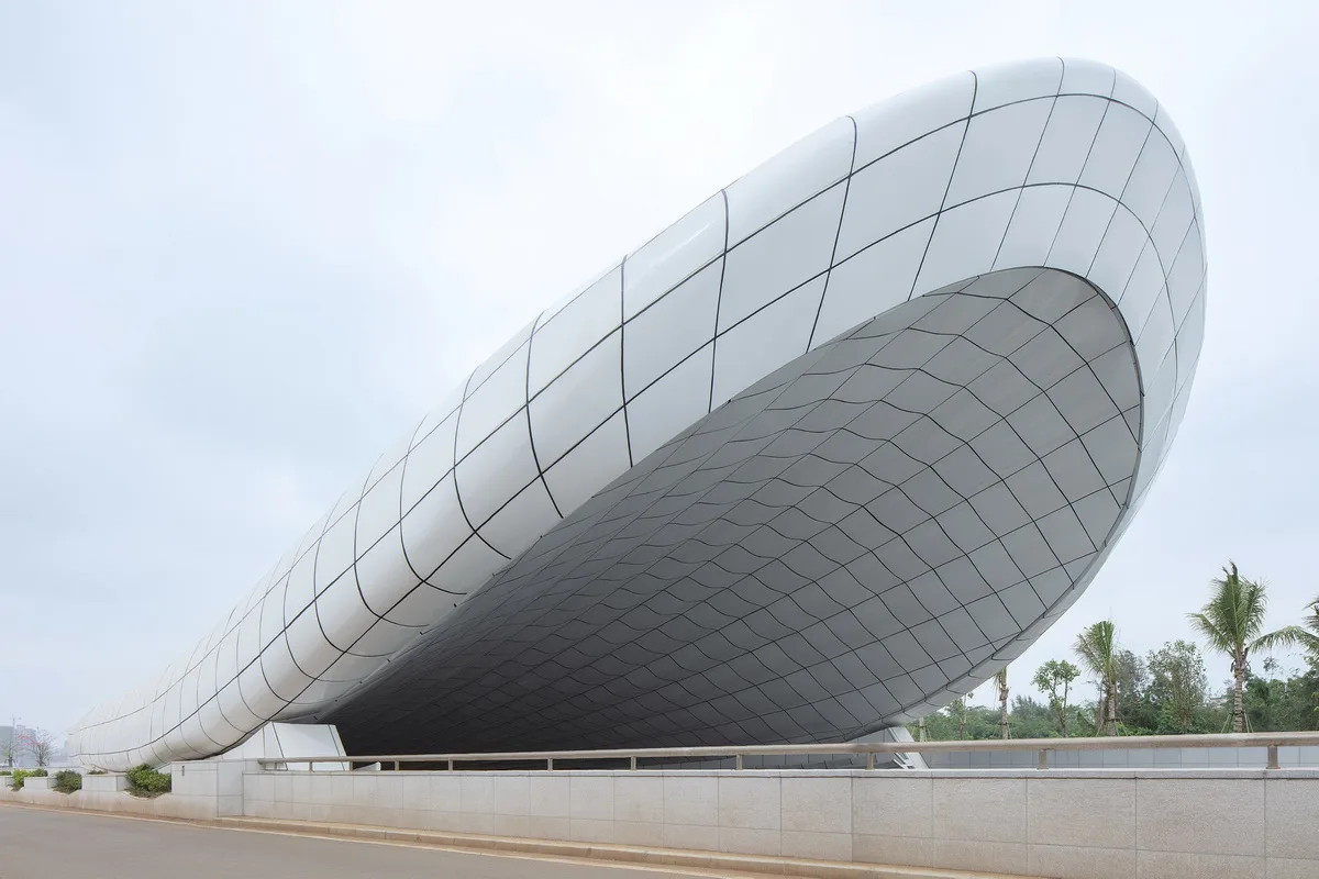 BIM Architecture | Haikou Civilization East Tunnel Light Transition Design: Elegant and Pure White Shell/Panda China