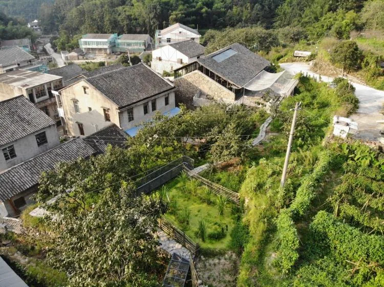 BIM Architecture | Xiao'ao Zhongtong Cultural Station: Living leisurely in a quaint village/Designing for all living beings