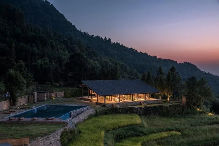 BIM Architecture | Livable and Tourable, Between Half Mountain and Rice Fields: Architectural Design of Bagu Su Ji in Dianjiang, Chongqing/Sanwen Architecture