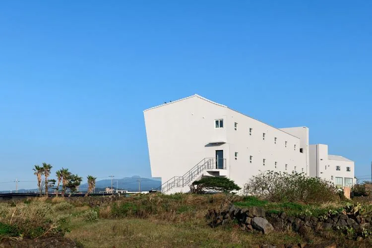 BIM Architecture | Jeju Island's' Wind Home ', a place to perceive the wind/STARSIS
