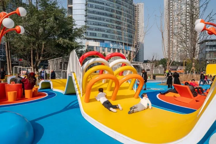BIM Architecture | Golden Horse Wizard of Oz, a New Type of Public Space "City Toy"/Baizhu Design