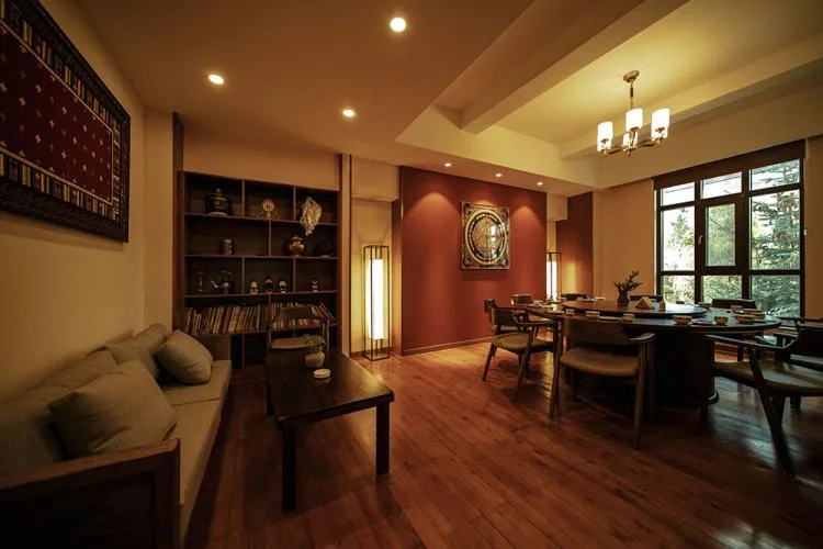 BIM Architecture | Kalakar Tibetan Food Culture Center, Shangri La/Pingjie Design