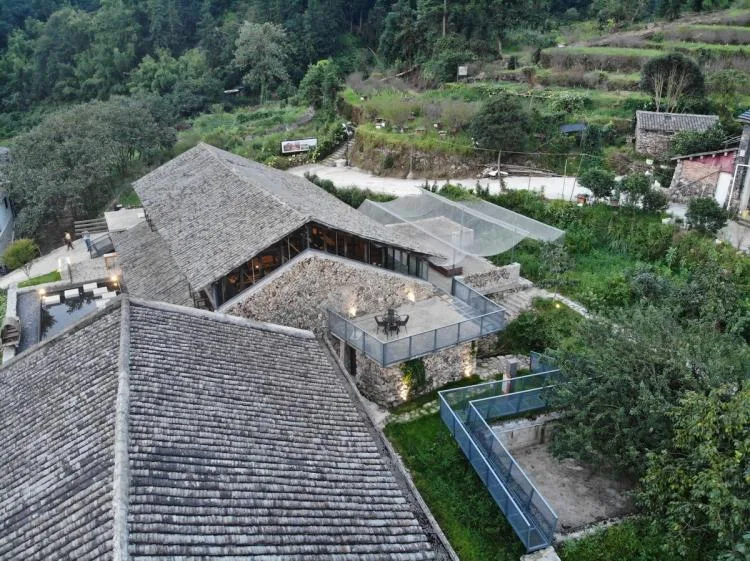 BIM Architecture | Xiao'ao Zhongtong Cultural Station: Living leisurely in a quaint village/Designing for all living beings