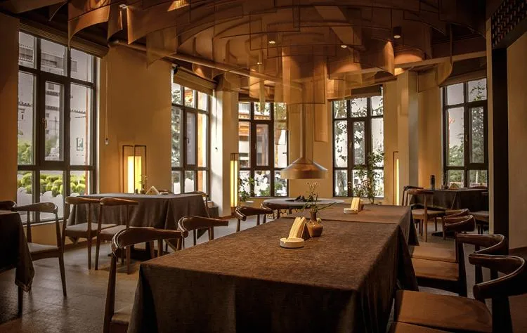 BIM Architecture | Kalakar Tibetan Food Culture Center, Shangri La/Pingjie Design