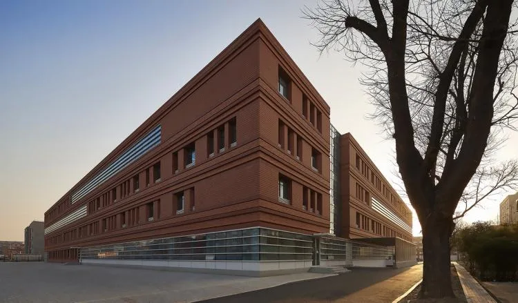 BIM Architecture | Introverted and 'Introverted' - China Agricultural University Plant Protection Building/Tianjin University Design Institute · Gu Zhihong Studio