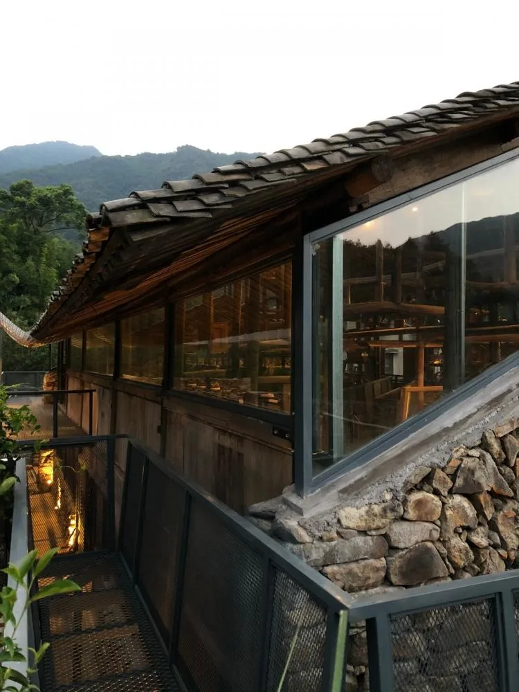 BIM Architecture | Xiao'ao Zhongtong Cultural Station: Living leisurely in a quaint village/Designing for all living beings