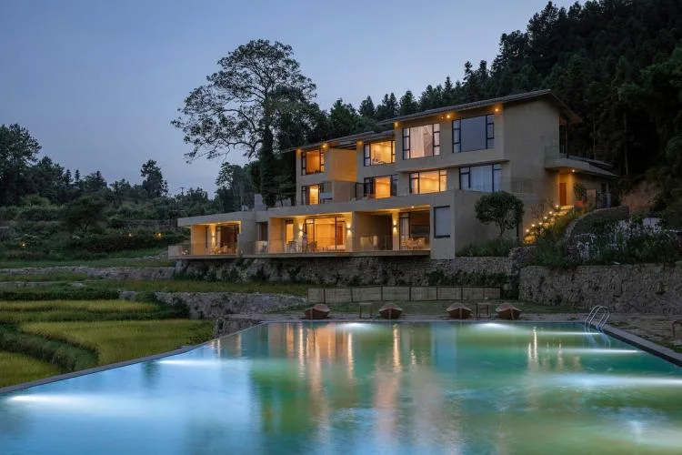 BIM Architecture | Livable and Tourable, Between Half Mountain and Rice Fields: Architectural Design of Bagu Su Ji in Dianjiang, Chongqing/Sanwen Architecture