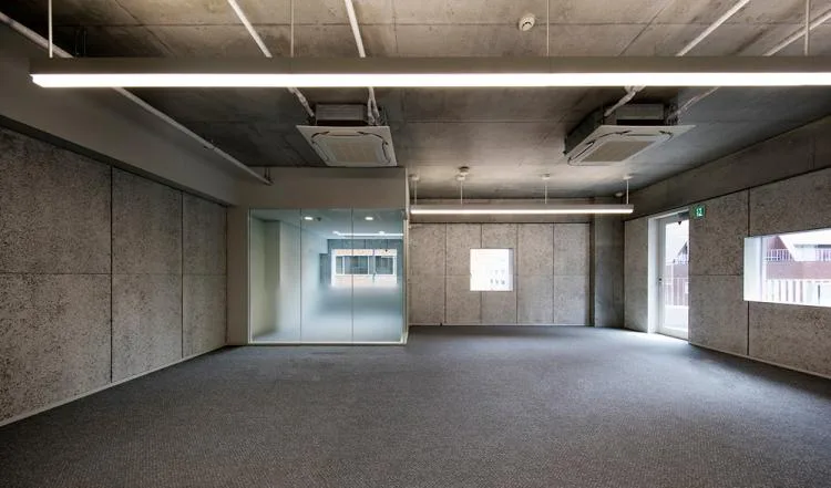 BIM Architecture | Arakawa Building, a residential and office building with overlapping staircases in a pure 'concave' shape/daily construction design
