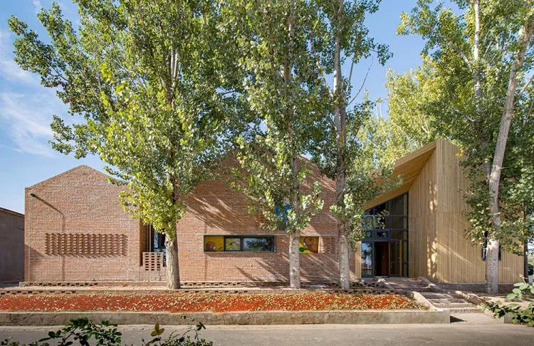 BIM Architecture | Building Carbon Neutrality - China's First Near Zero Energy Building 'Tianyou · Zero House' / Tianyou Design Group