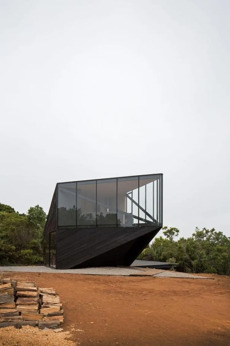 BIM Architecture | Prebarco Residence in Chile, Floating Ship by the Sea/2DM