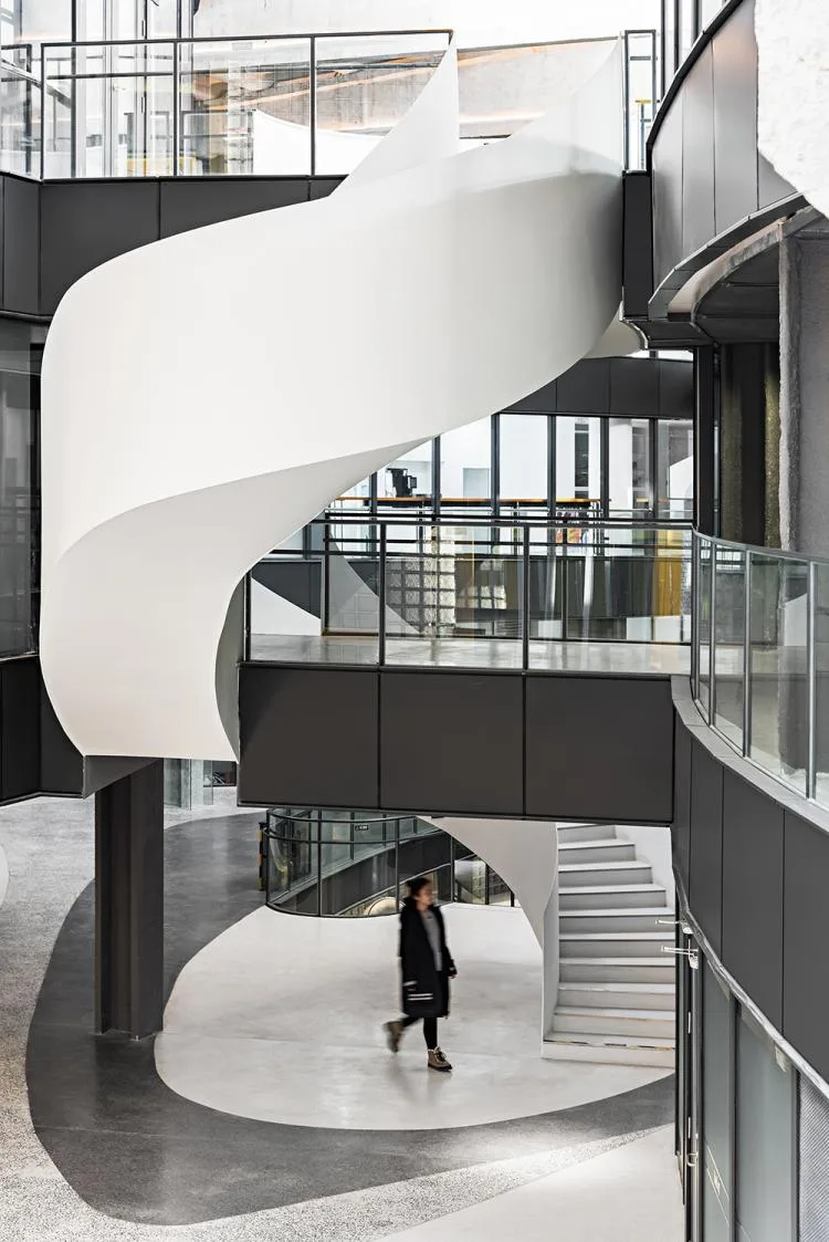 BIM Architecture | Old Factory Turning into New Garden - Zhongguancun Digital Innovation Industry Base/QUCESS Stone Cleaning Design