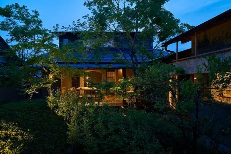 BIM Architecture | Kyoto Sacred Stone House, Japanese Courtyard Landscape/Nakamura Taki&Co; NAP Office