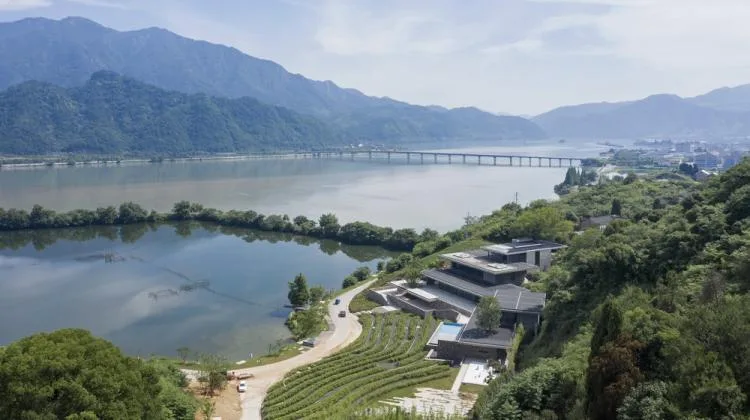 BIM Architecture | Defined Landscape: Fishing Village Tea House/Meng Fanhao - ad x line+