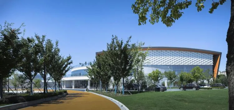BIM Architecture | Huqiu Mountain, North of New City: Jinchang New City Sports Center/Zhongheng Design Group
