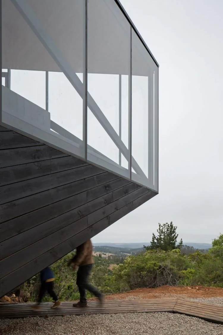 BIM Architecture | Prebarco Residence in Chile, Floating Ship by the Sea/2DM