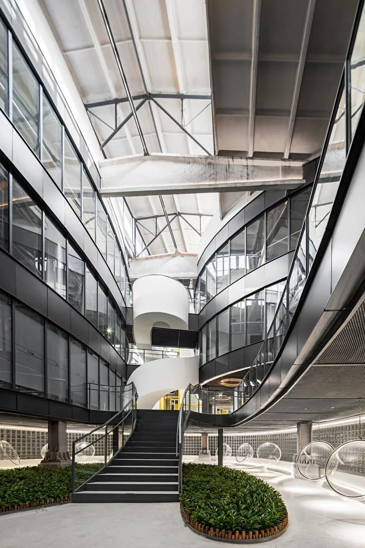 BIM Architecture | Old Factory Turning into New Garden - Zhongguancun Digital Innovation Industry Base/QUCESS Stone Cleaning Design